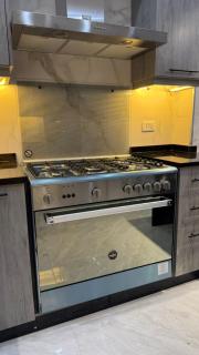 Luxury 3 Bedroom Family Apartment in Amman - 6