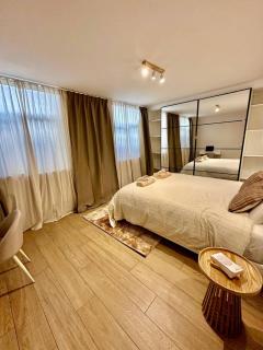 charm and comfort - 4