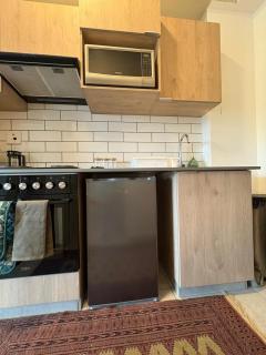 Contemporary cottage apartment - 4