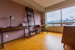 2BR Santa Fe Style & Comfort with Gym & Parking - 2