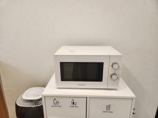 J-STAY Hongdae, 5 minutes walk from Hongdae Entrance Station, 2-room, free luggage storage, remodeled, Art Seoul, washer & dryer - 7