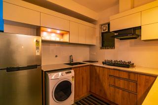 Crescent Luxe Stays - 2