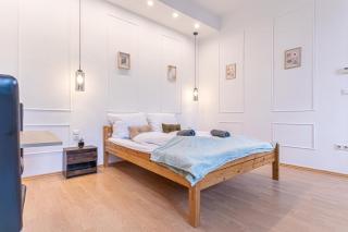 Beautiful 2BR Apt, Near Meidling Station - 4