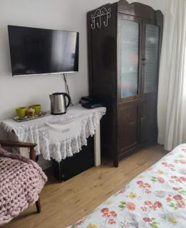 Odaia albă - 3