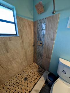 Steps to Beach - Spacious 2BR - Arcade & Resort Backyard - 5