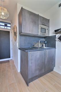 Sublime apartment facing the Port & Planches - 3