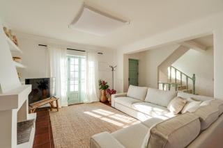 Charneca Caparica Casa Rey by Hopstays - 8