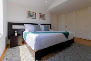 Capitalia Renovated 2BR in Santa Fes Heart - 7