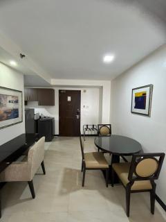 A Venue Residences 8077 - 7