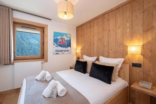 New - Central - South-facing Terrace - Mountain View - 5