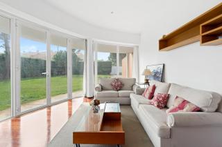 GuestReady - Esmoriz's golden hour with pool - 9