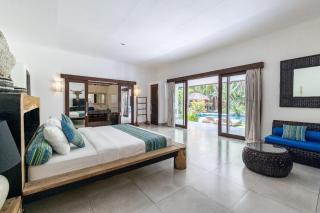Relaxing Tropical Oasis nestled between Canggu & Seminyak - 1