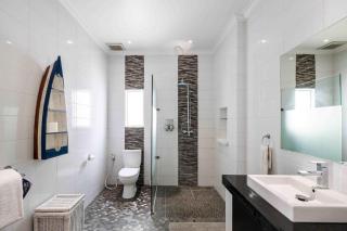 Charming, Villa Sofie - Central Sanur with Refreshing Pool - 4