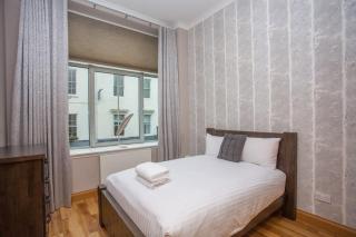 Stylish Merchant City Flat Glasgow - 5