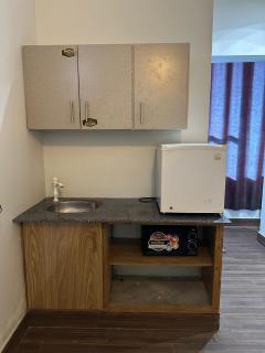 Deluxe 1BR Suite With Lift DHA PH 5 - 3
