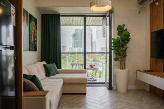 Apartment with a view of Tashkent City in NRG U-Tower - 0