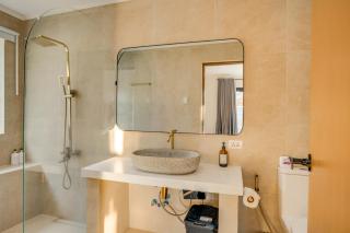 4BR Villa with Pool in Calatagan Batangas up to 16 Guests - 1