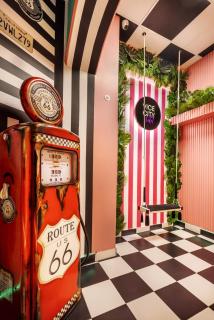 Vice City Hostel District 2 - 4