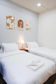 Gam-Hom Hostel เจริญนคร - 0