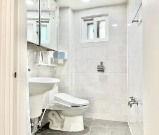Hongdae Gaga 3Room House - 6