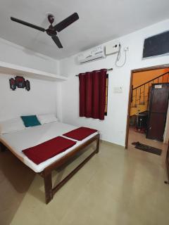 om ganesh guest house - 2