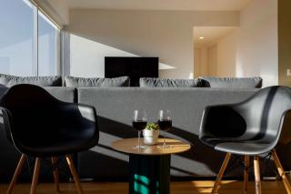 Capitalia Chic 2BR with Gym Near Expo Santa Fe - 4