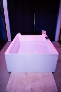 Crystal Luxury Apartment - 2
