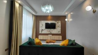 Elegant 1 Bedroom Apartment in Parklands - 0