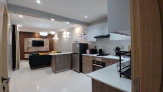 Elegant 1 Bedroom Apartment in Parklands - 1