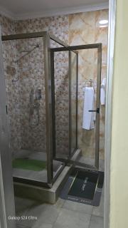 FAMILY CLICK HOMEs - 4