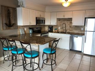 Sensational Seaside! Beach Condo w/ Full Kitchen - 7