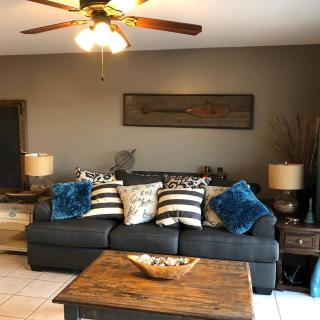 Sensational Seaside! Beach Condo w/ Full Kitchen - 5