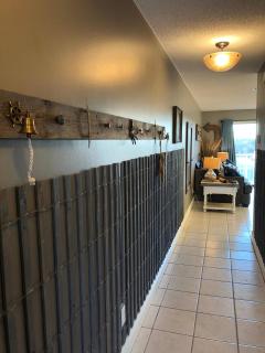 Sensational Seaside! Beach Condo w/ Full Kitchen - 1