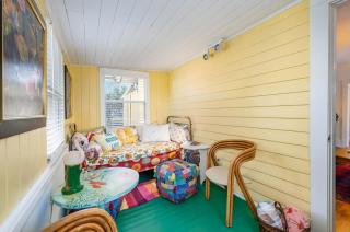 Relaxing 2Br 1Bath Oasis near River 9 min to Beach - 3