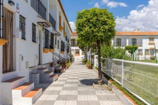 adosado con piscina junto a la playa - 6