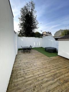 Studio Jacuzzi & Private Cinema - Paris south - 6