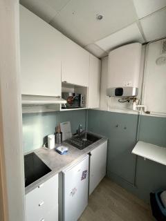 Studio Jacuzzi & Private Cinema - Paris south - 5