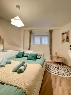 T1 Cosy - Madeleine - Netflix - 7