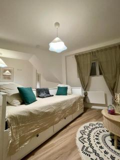 T1 Cosy - Madeleine - Netflix - 8