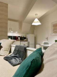 T1 Cosy - Madeleine - Netflix - 1