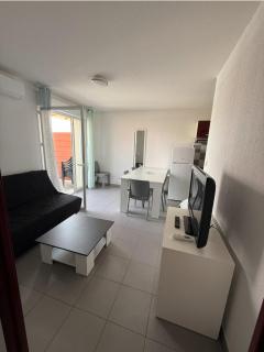 T3 & tous conforts & piscine & sauna & plage - 9