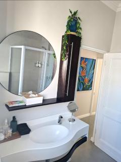 Spray Villa Bloubergstrand with hot tub and close to the beach - 8
