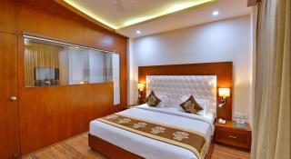 Hotel Seven Hills Tower - Agra - 3