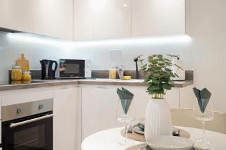 New-Build 1-Bed Apartment in Luton - 6