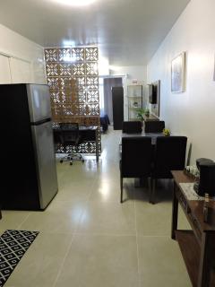 Conforto e facilidade a uma quadra do mar! - 0