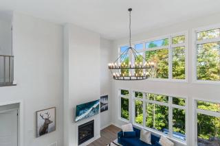 Northern Light Retreat|HotTub|Sauna|GamesRoom - 3