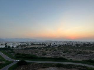 Pinnacle Row Seaview Elegance - 5