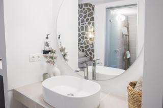 Ladiko Inn Hotel Faliraki -Anthony Quinn Bay - 2