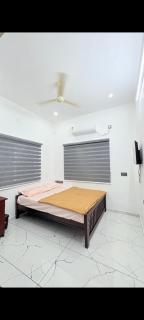 Seascape Homestay Cherai Beach - 7