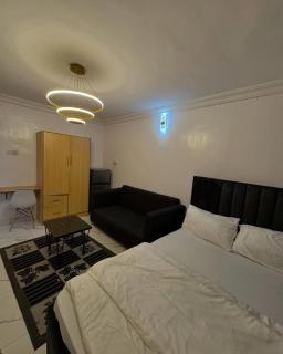 Bradford Apartments - 7